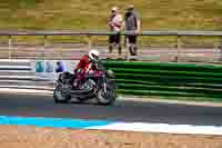 Vintage-motorcycle-club;eventdigitalimages;mallory-park;mallory-park-trackday-photographs;no-limits-trackdays;peter-wileman-photography;trackday-digital-images;trackday-photos;vmcc-festival-1000-bikes-photographs